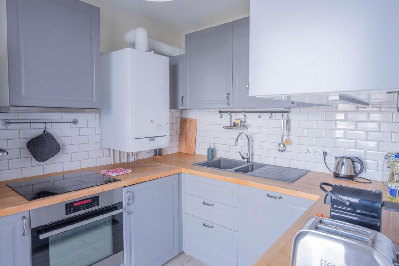 Machouart Le Duplex -Parking Gratuit Equipee Commodites- Apartment โอแบวีลีเย ภายนอก รูปภาพ
